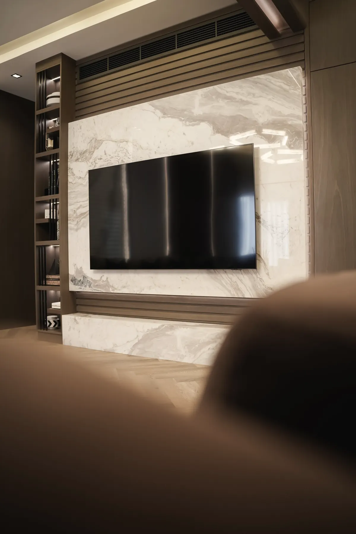 Stone & Walnut Residence, view 9 of 28